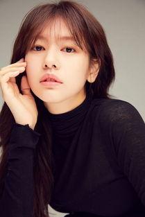 張靜靜最新爆料爆笑圖片,爆笑圖片引網友熱議，笑料百出！