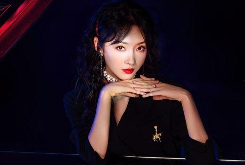 最新八卦爆料孟佳,神秘男友身份引網友熱議